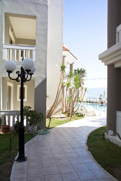 Stavroula Hotel Palace Kíssamos Buitenkant foto